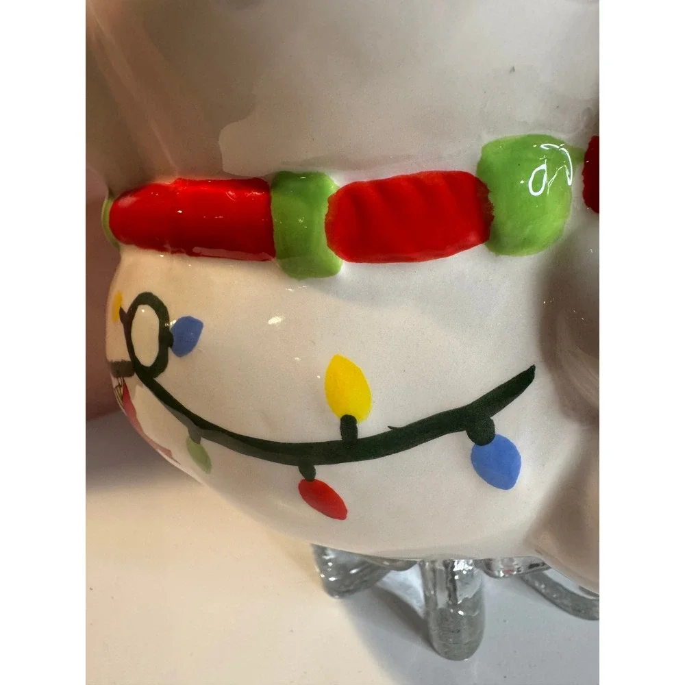 Temptations by Tara Snowman Holiday Basket‎
